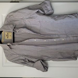 Hollister California Med. Long sleeve